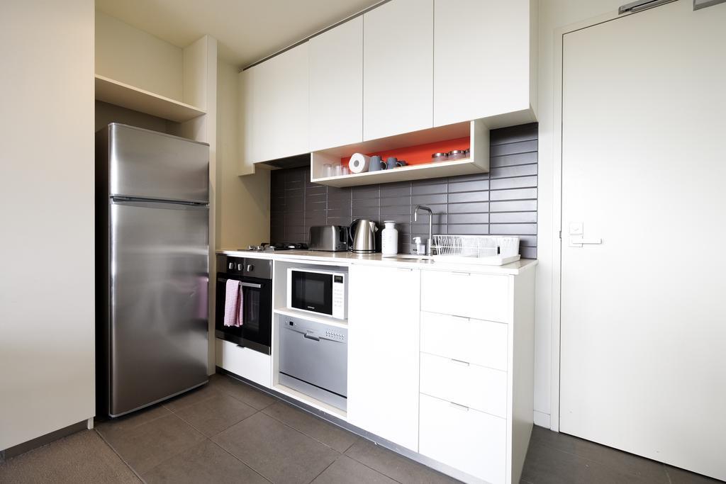 Mono Apartments On Franklin Street Melbourne