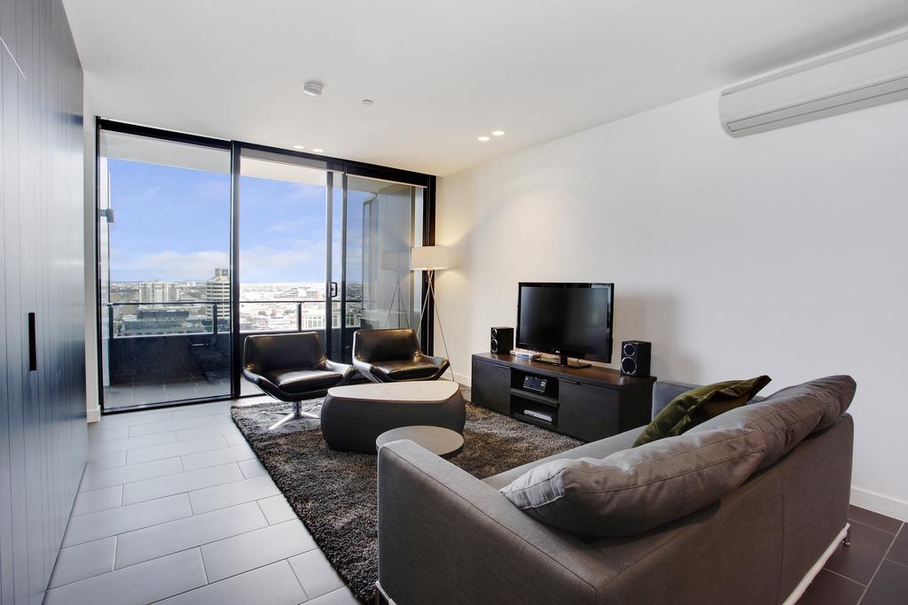 Corporate Keys - Elm Apartments