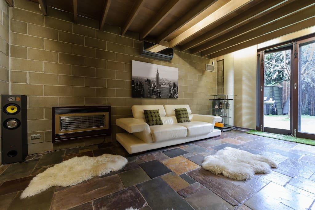 Retro House * Melbourne
