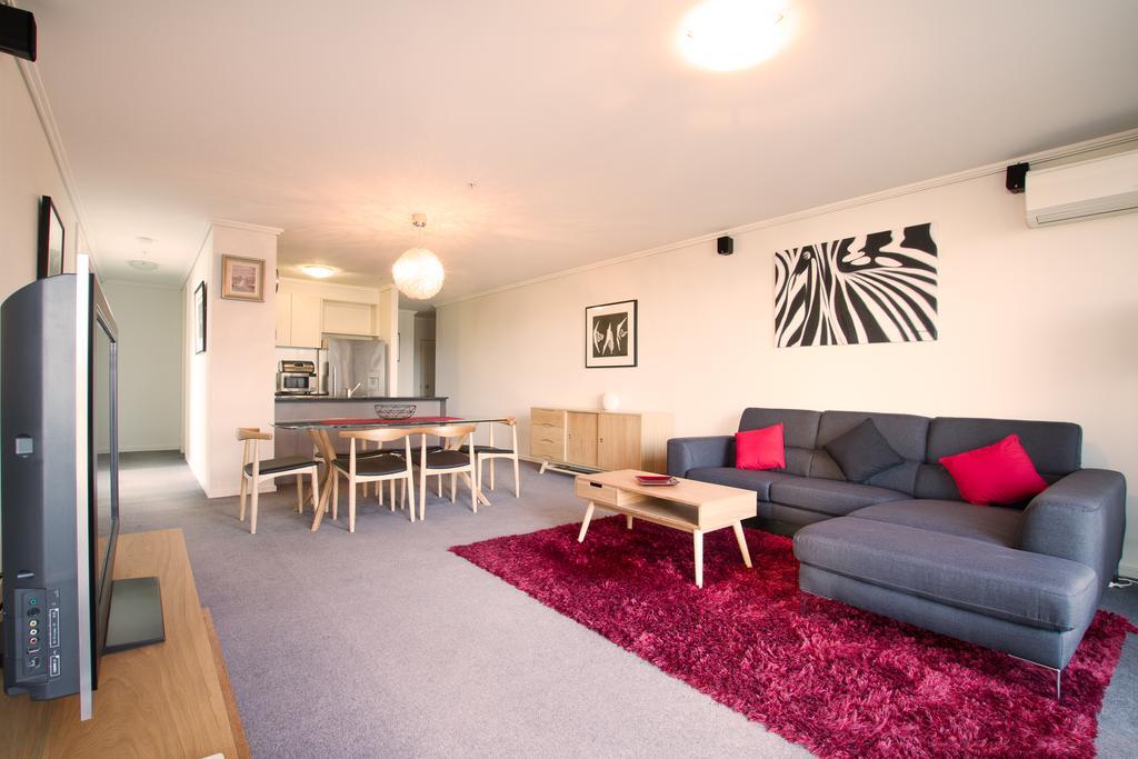 Exclusive Stays - Sentinel Apartment