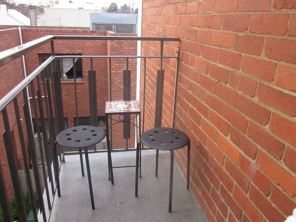 Position Perfect Carlton Apartment Melbourne