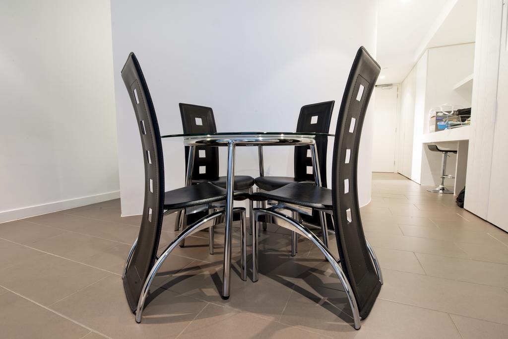 Apartment Elm Melbourne