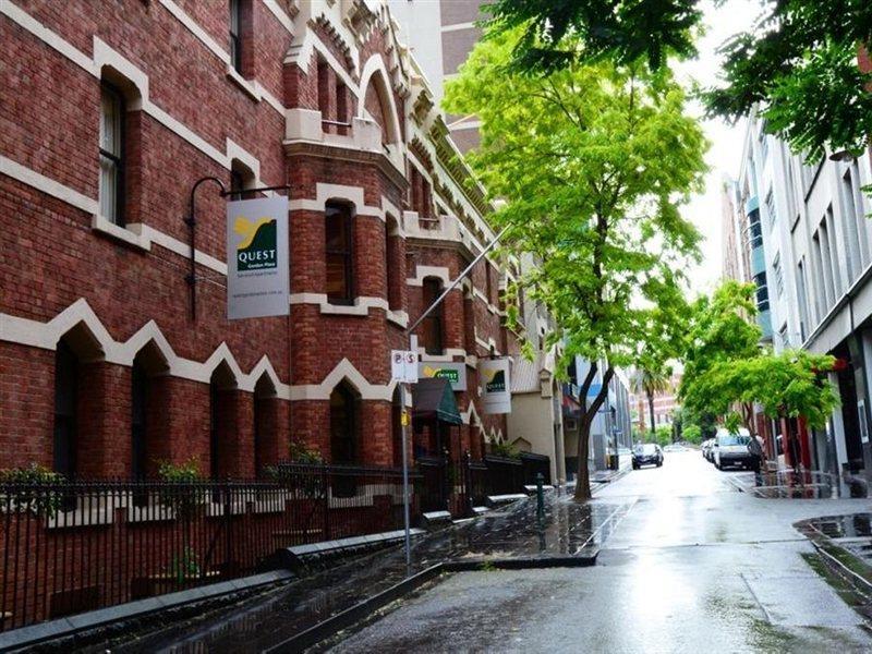 Quest Gordon Place