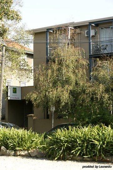 Aparthotel Quest St Kilda Bayside 4*
