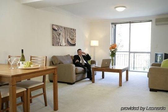 Quest St Kilda Bayside Aparthotel 4*