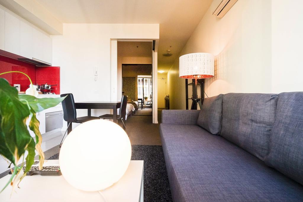 Mono Apartments On Zen