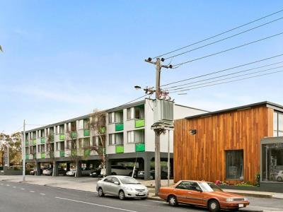 Melbourne's Princes Park Motel 4*