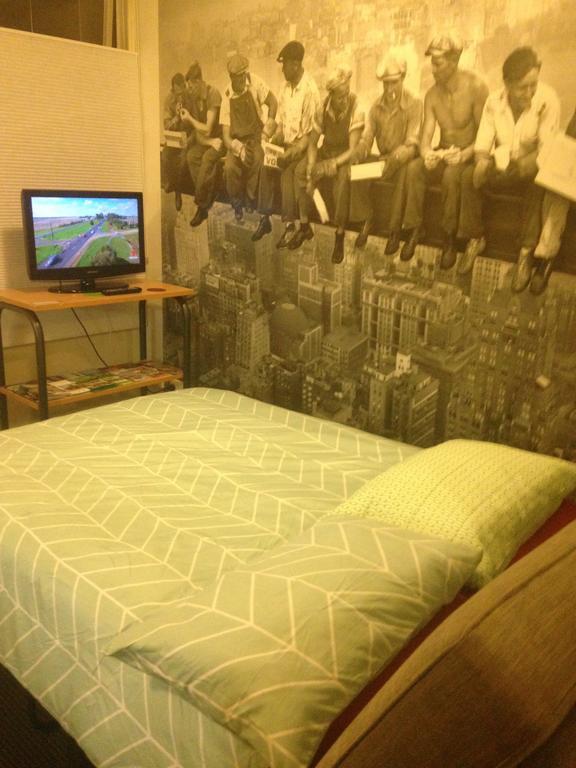 Apartment Flinders Street 238, Clements House At Federation Square, Melbourne, Australia *