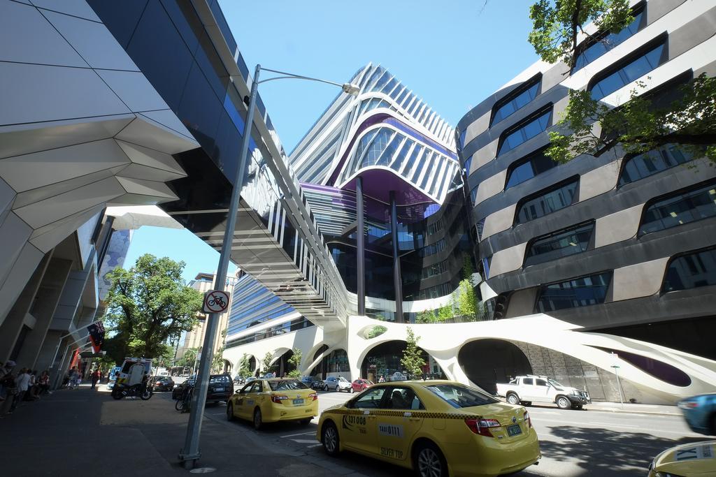 Turnkey Accommodation-North Melbourne 4* Melbourne