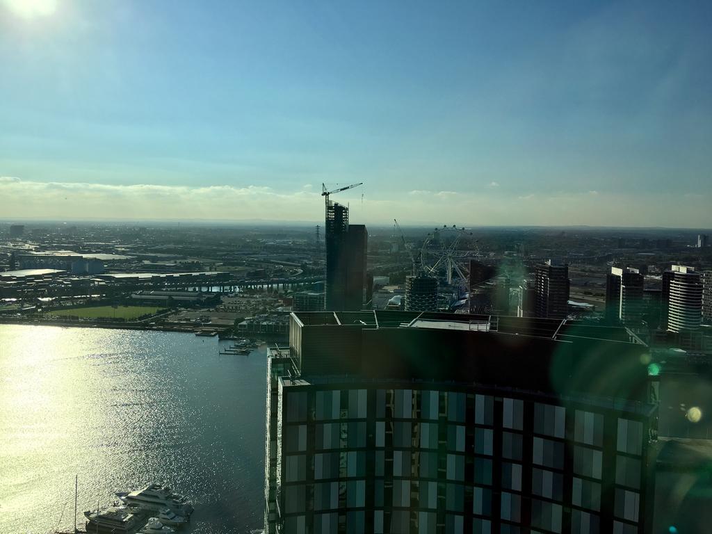 1st Choice - Docklands * Melbourne