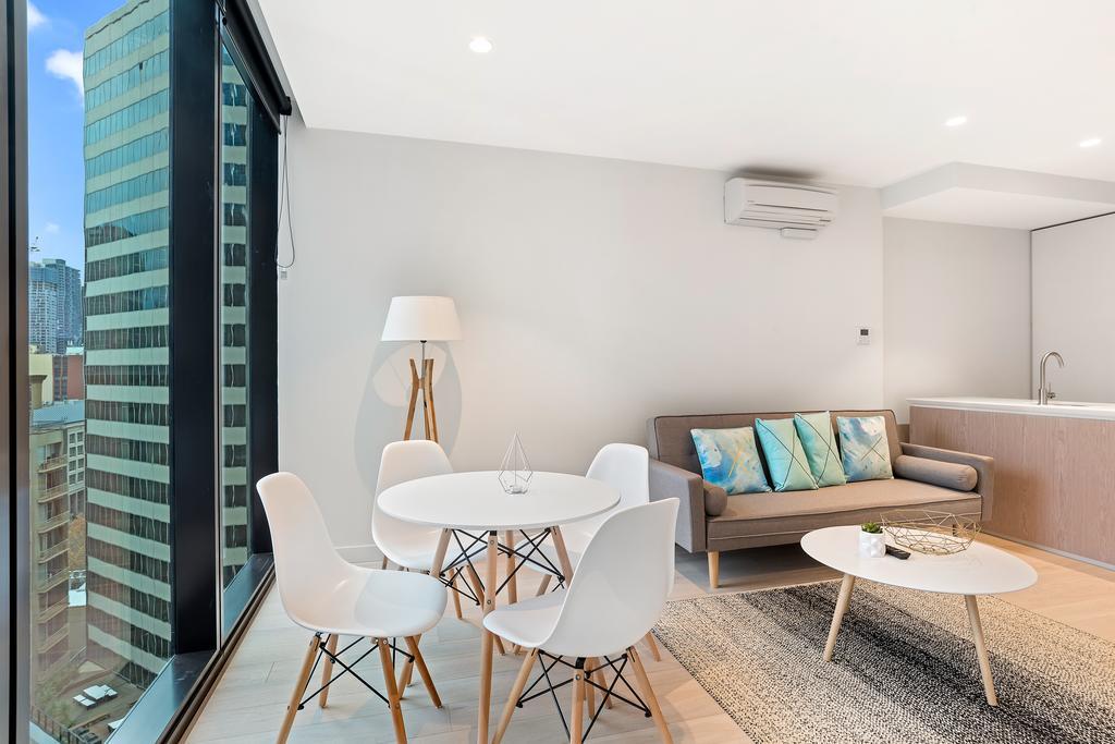 Ifsuites Eq Tower Melbourne