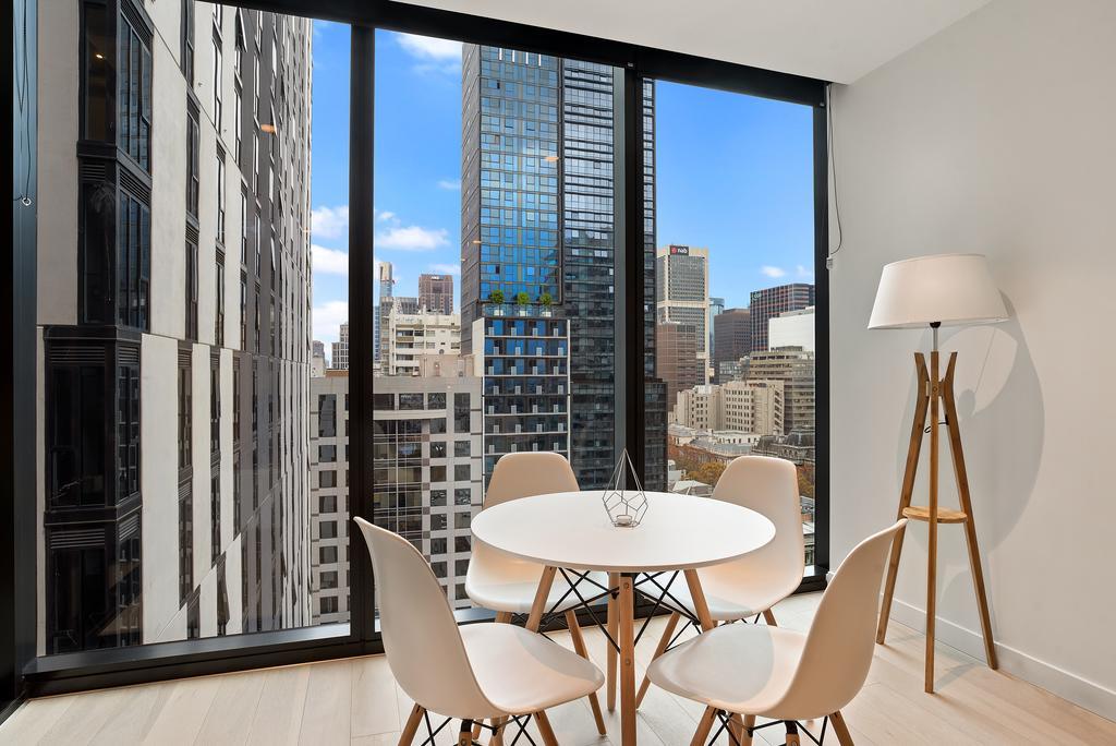 Ifsuites Eq Tower Apartment