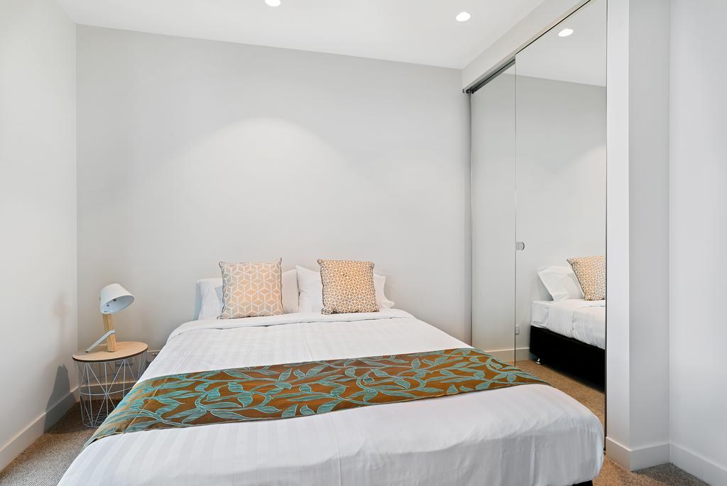 Ifsuites Eq Tower * Melbourne