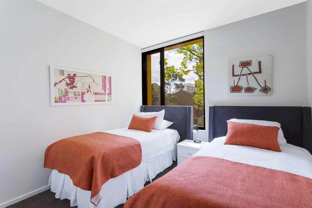 Cosmo Stays - Delightful, Hidden Gem In The Heart Of Carlton Apartment Melbourne