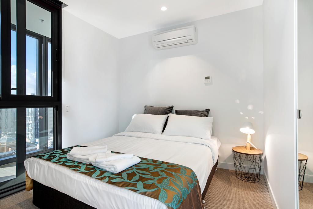 Ifsuites Eq Tower Apartment