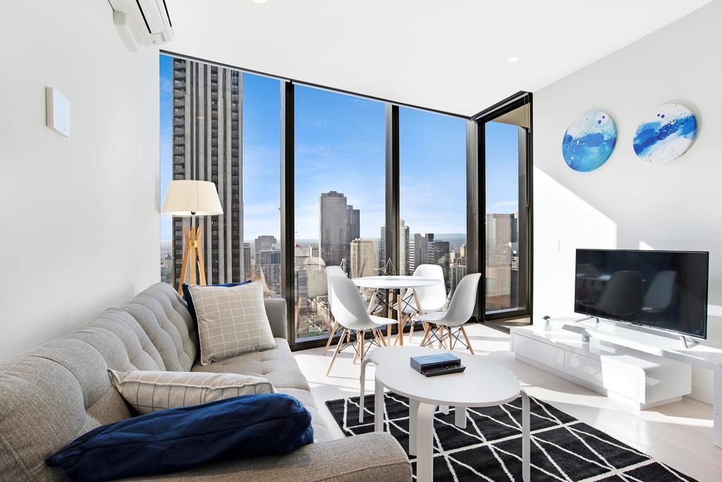 Apartment Ifsuites Eq Tower