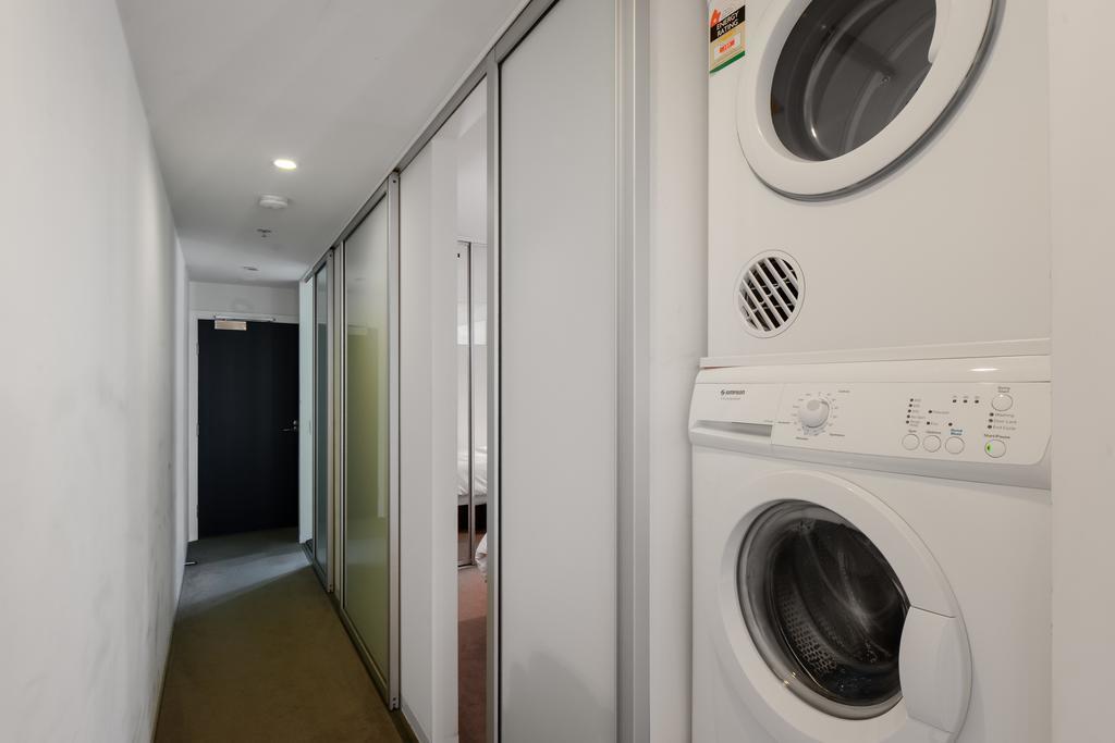 Canvas Suites On Russell Place Melbourne