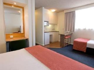 Aparthotel Limits 3*