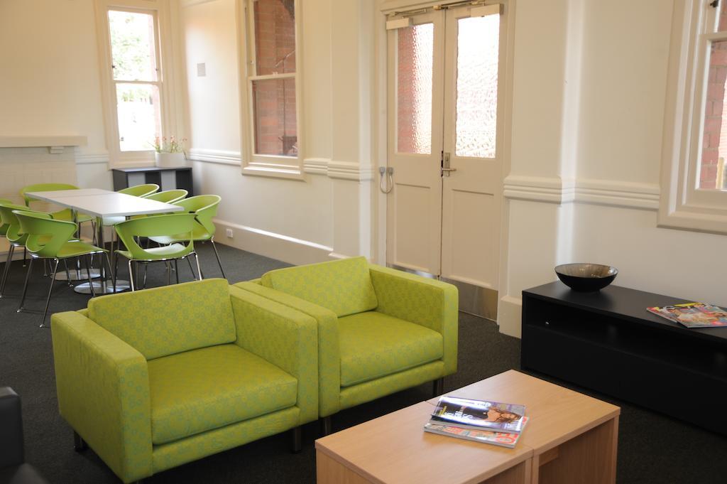 Yarra House Hostel Melbourne