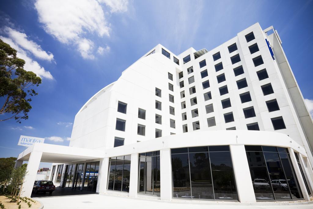 Hotel Mantra Airport
