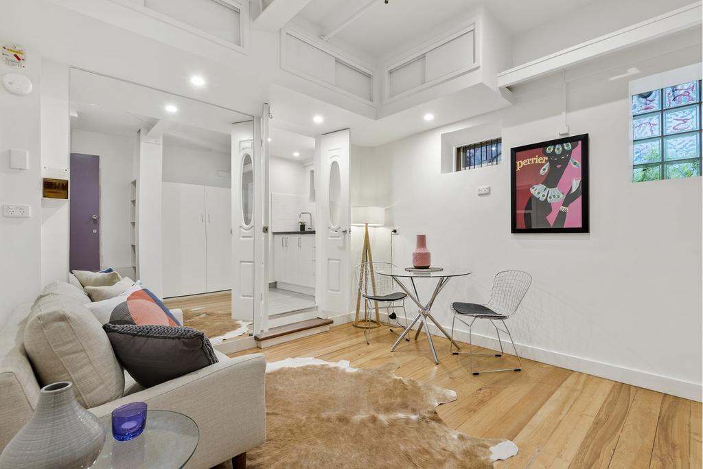 Apartment Readyset On Anthony *