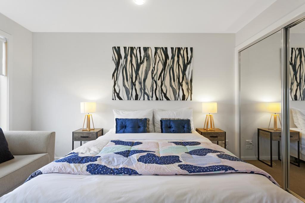 Manallack Boyd And Whiteley Apartment