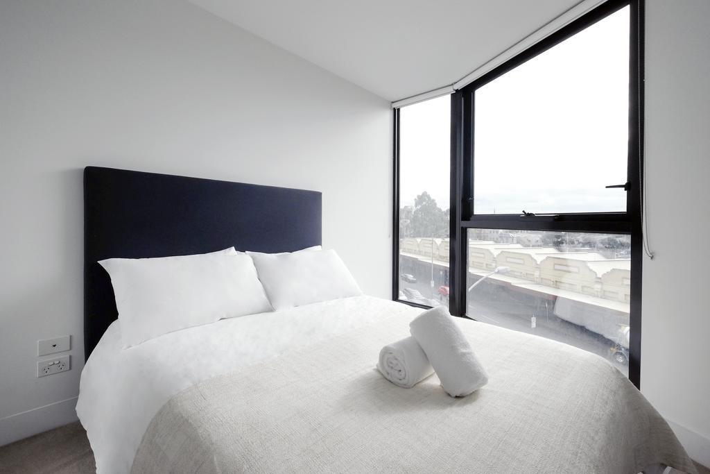 Mono Apartments On Franklin Street Melbourne