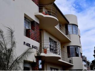 Road Aparthotel