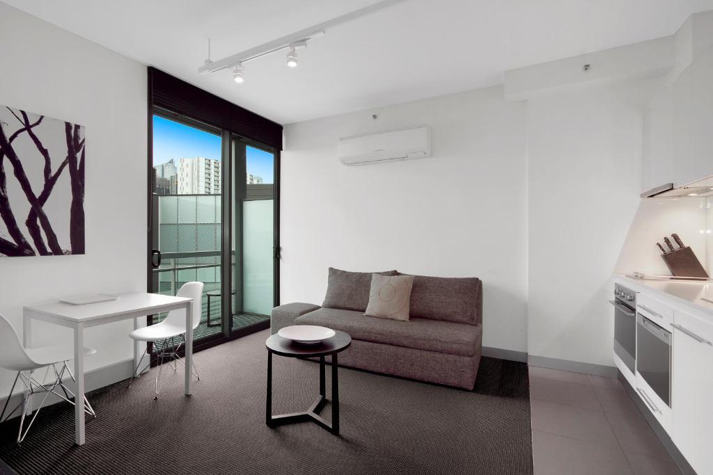 Docklands Private Collection - Harbour Aparthotel 4*