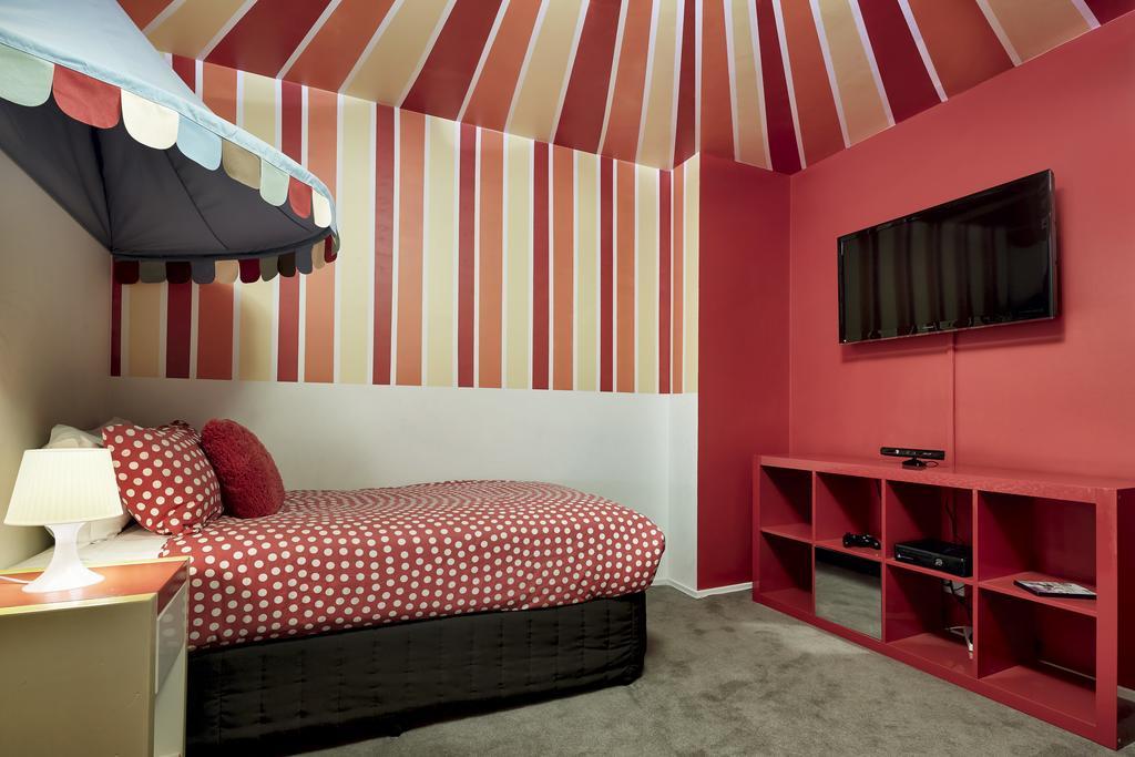 Pegasus Aparthotel 4*