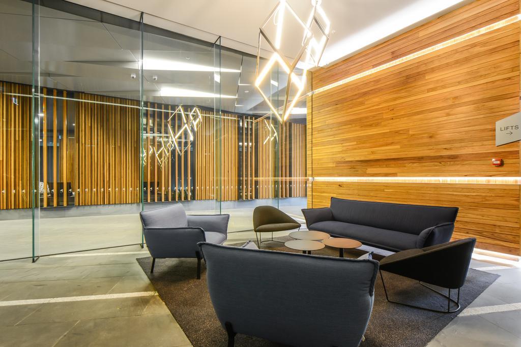 Apartment 1st Choice - Docklands