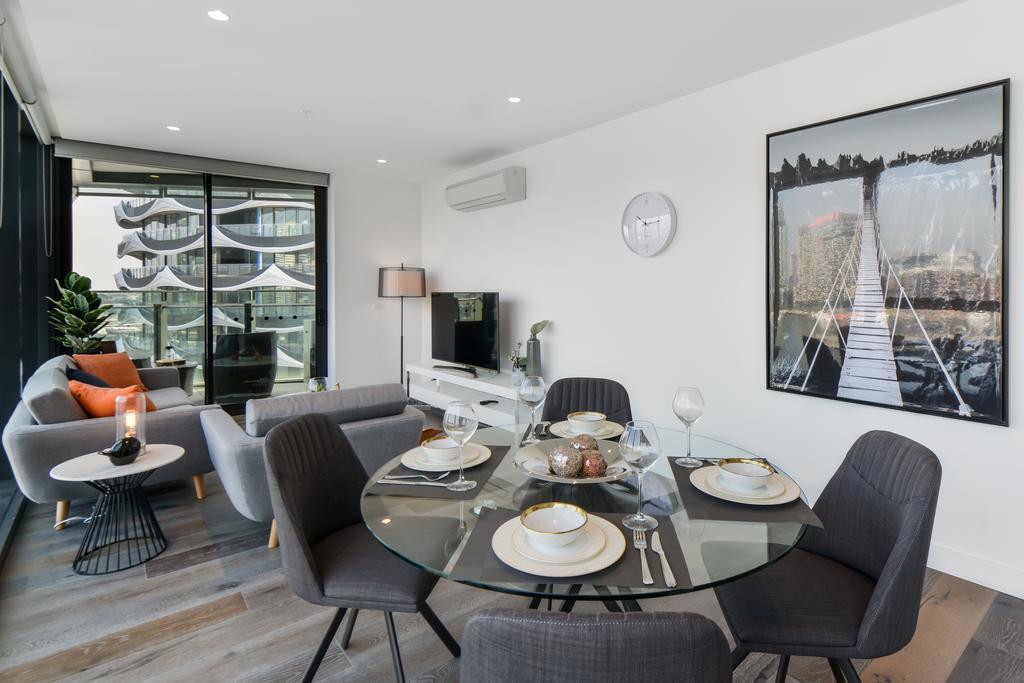 Apartment 1st Choice - Docklands