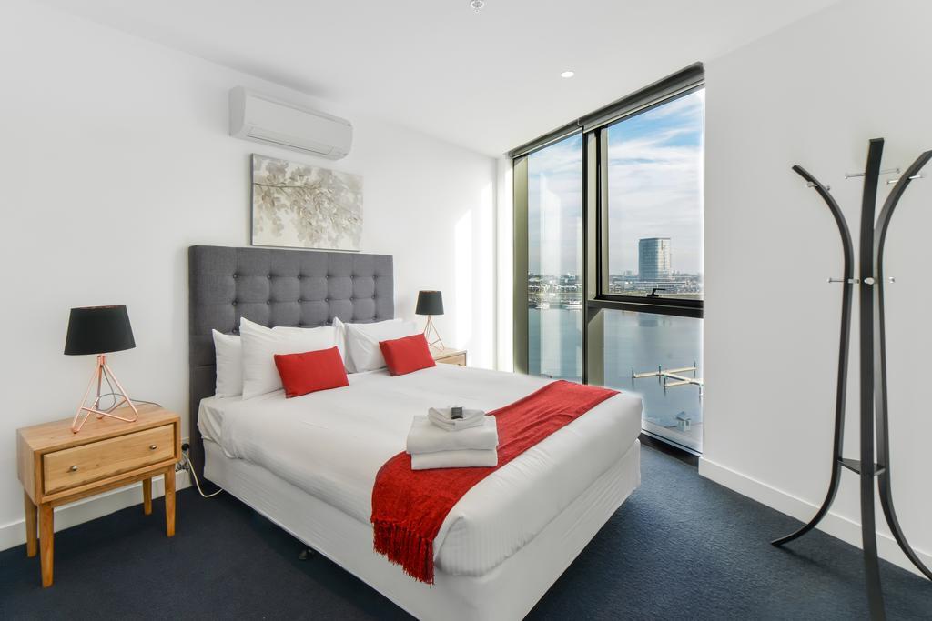 Apartment 1st Choice - Docklands Melbourne