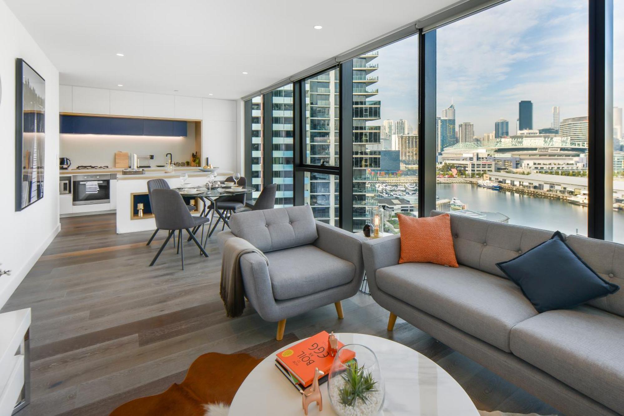 1st Choice - Docklands *