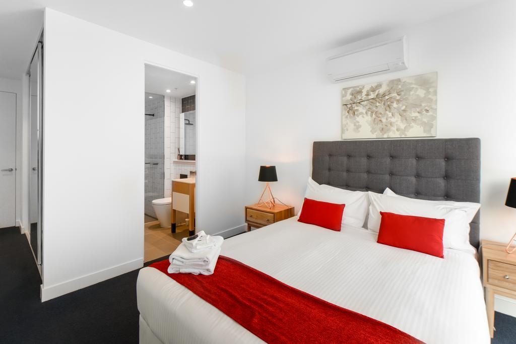 1st Choice - Docklands Apartment Melbourne