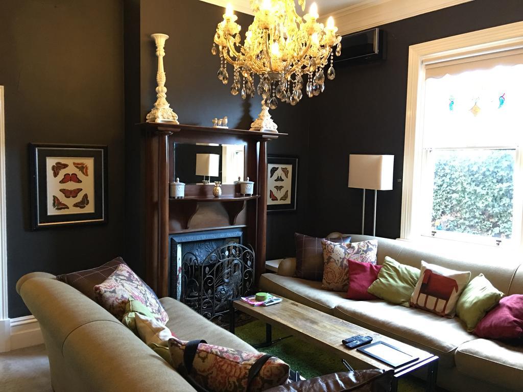 94 Highett - 5 Bedroom, 3 Car Parks - Luxury House Holiday home Melbourne