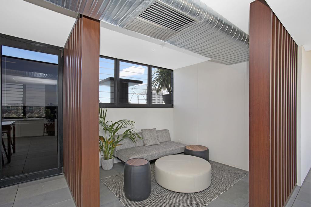 ☆ Heart Of St Kilda ☆ Infinity Pool+parking+wifi Melbourne
