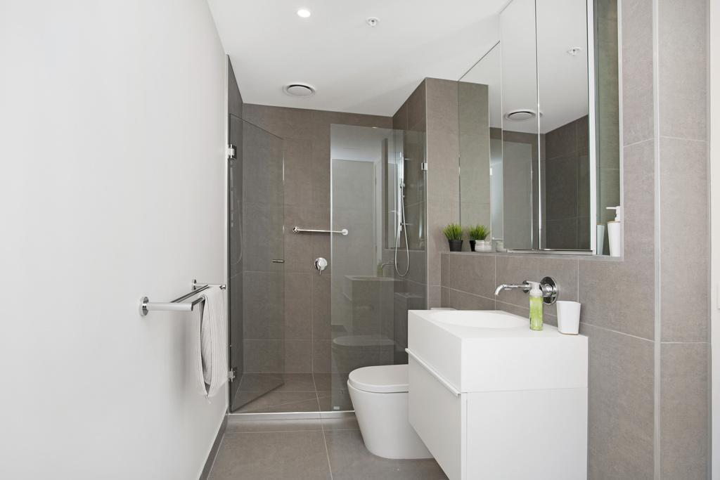 ☆ Heart Of St Kilda ☆ Infinity Pool+parking+wifi * Melbourne