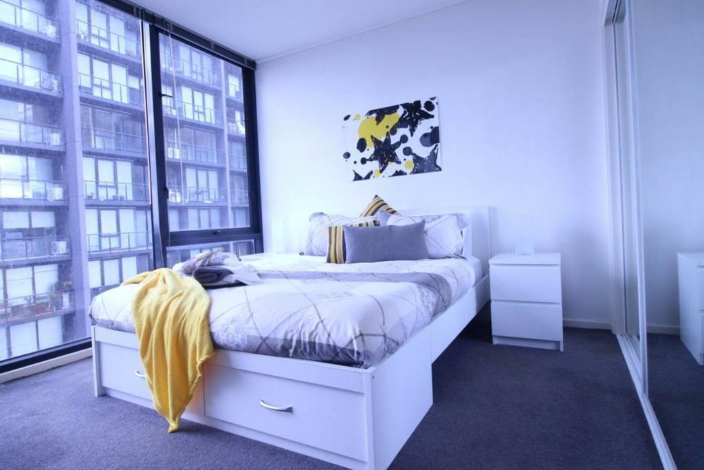 Apartment 225 Tower