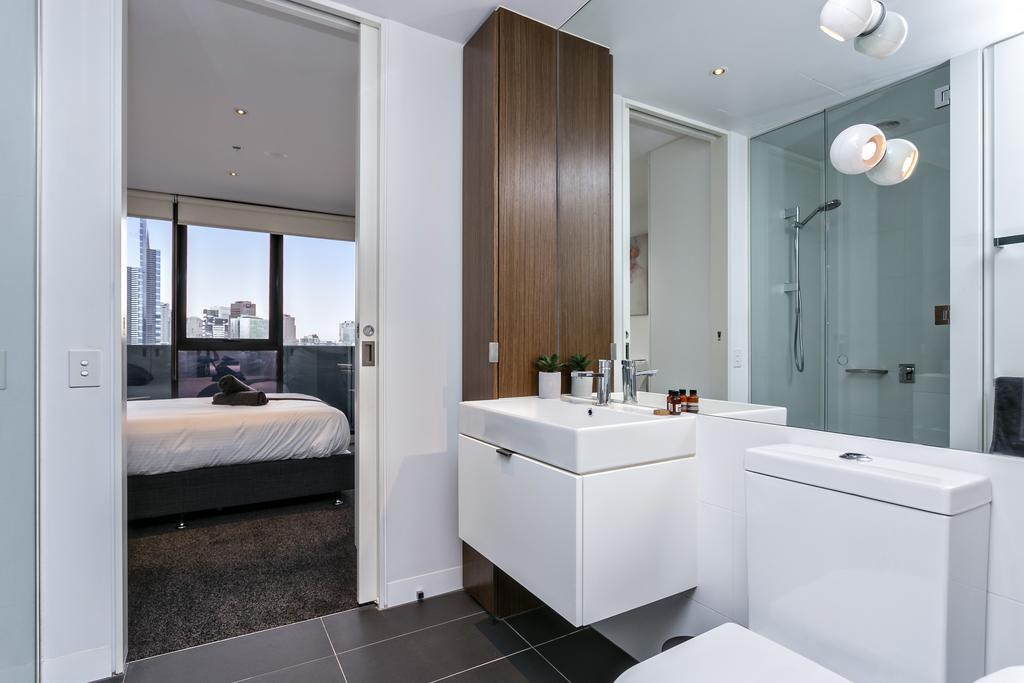 Complete Host Guilfoyle Apartment Melbourne