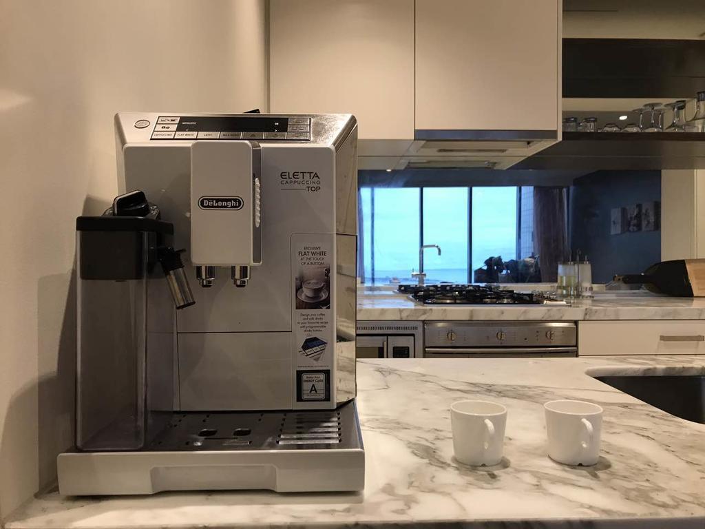 Urbanminder @ Freshwater Place Apartment