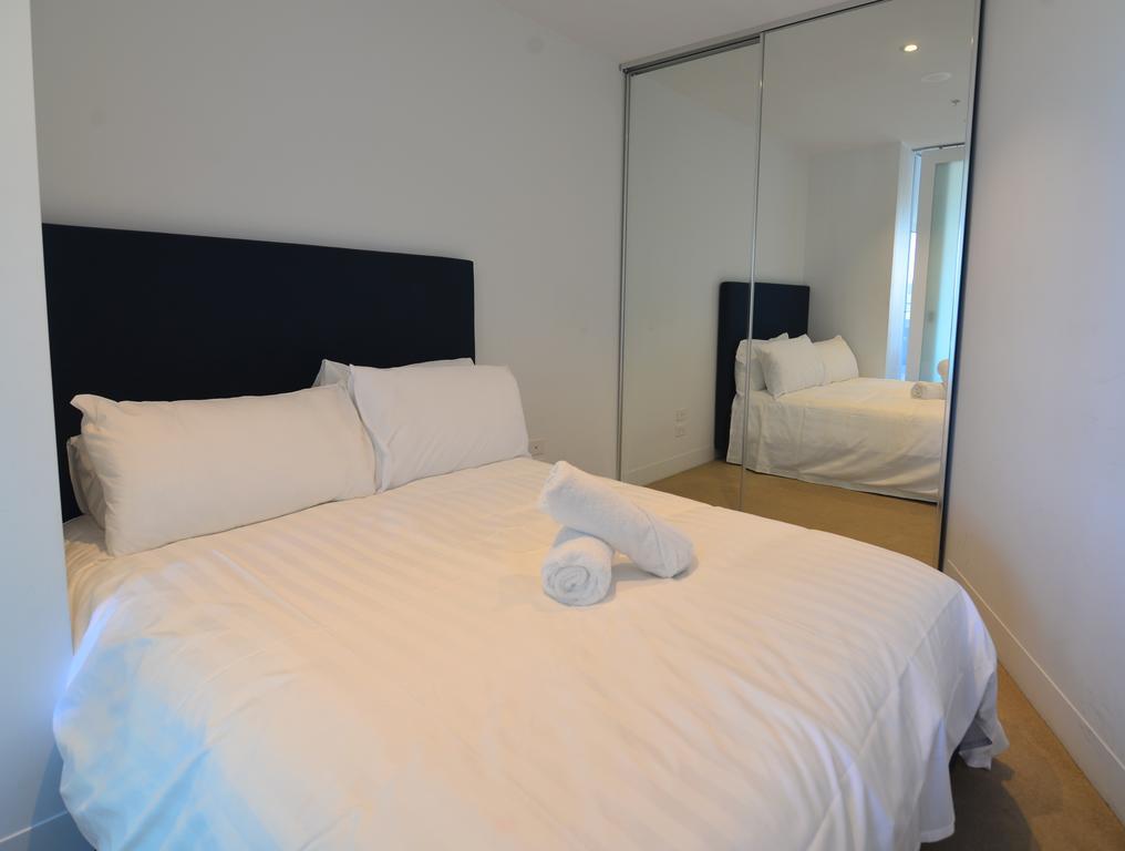 Mono Apartments On Franklin Street Apartment Melbourne