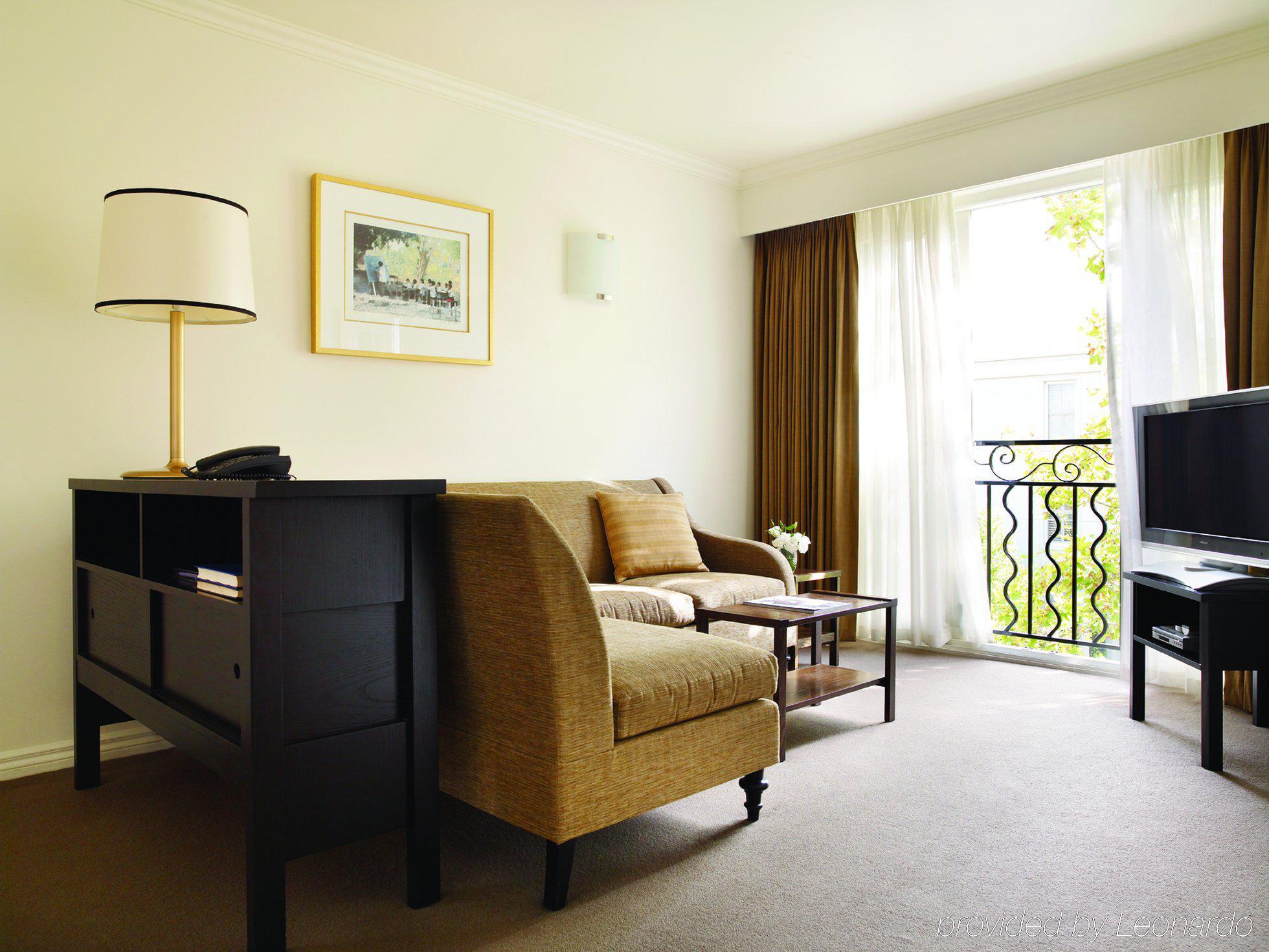 Lyall 5* Melbourne