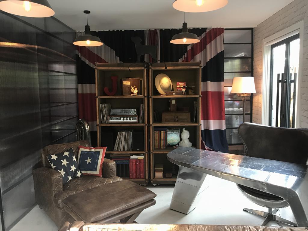 The House Of Windsor Apartment Melbourne