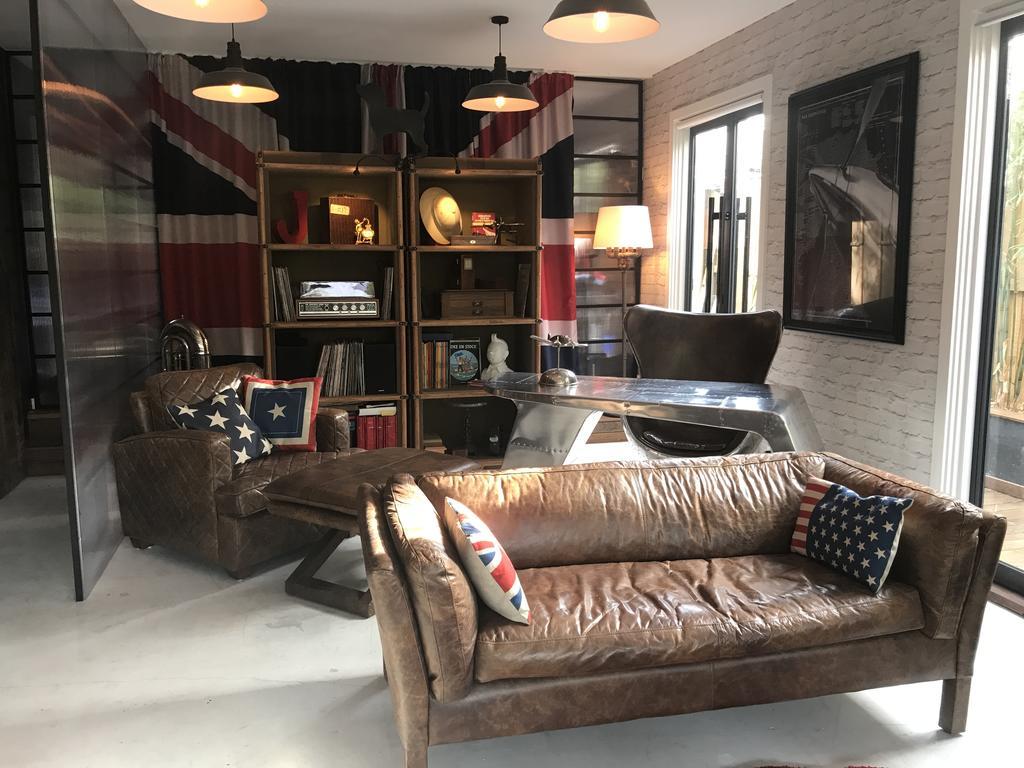 The House Of Windsor Melbourne