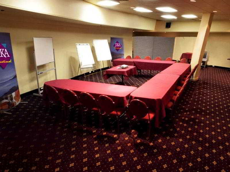 Jika International Hotel