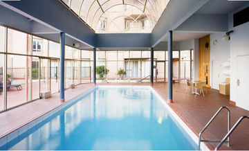 Mantra On The Park Aparthotel 4*