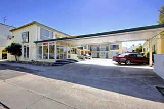 Melbourne's Princes Park Motel Melbourne