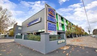 Motel Melbourne's Princes Park 4*