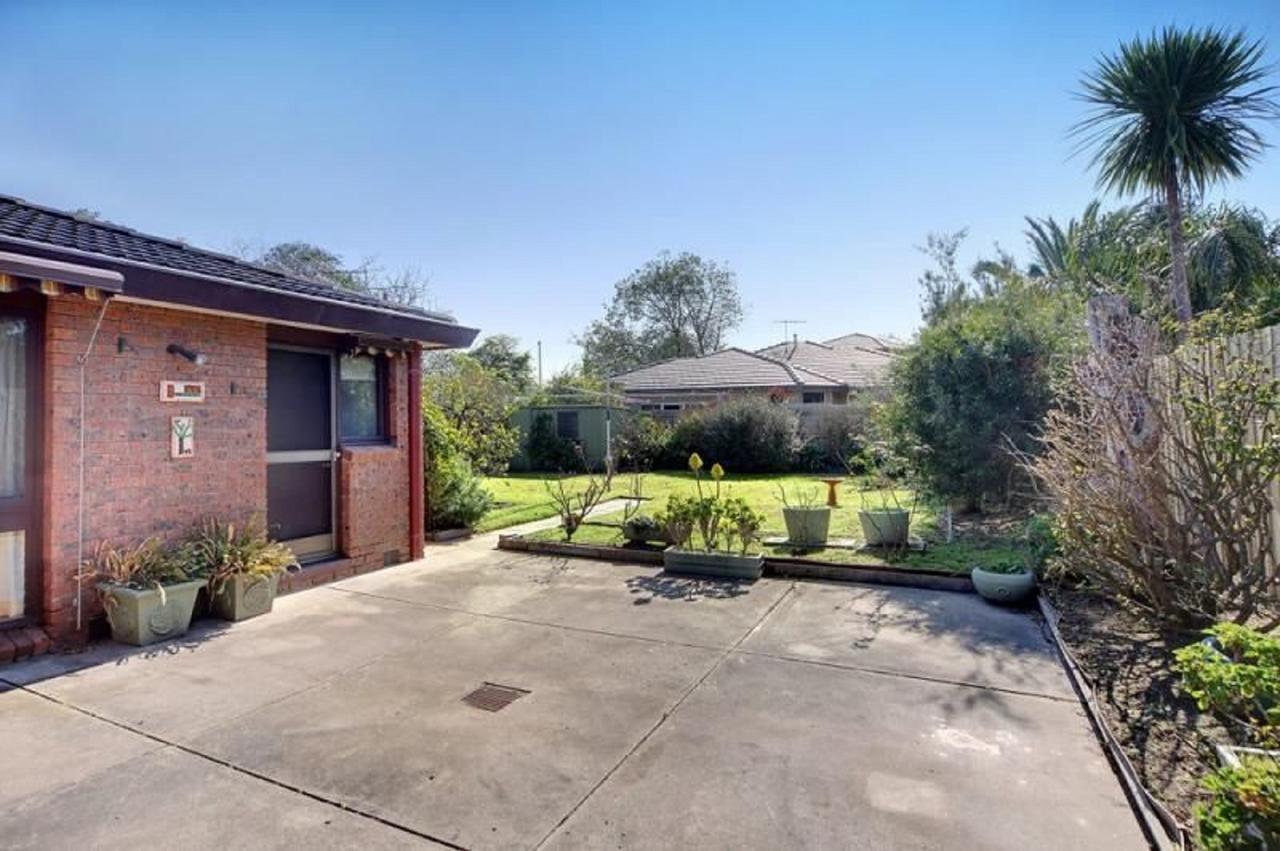 Caulfield Family With Large Space